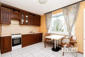 2-к квартира, вторичка, 63м2, 3/4 этаж