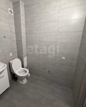 1-к квартира, вторичка, 35м2, 1/4 этаж