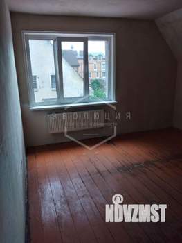 3-к квартира, вторичка, 61м2, 2/2 этаж