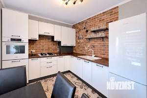 2-к квартира, вторичка, 60м2, 1/8 этаж