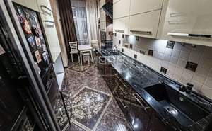 4-к квартира, вторичка, 96м2, 1/4 этаж