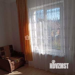 2-к квартира, вторичка, 68м2, 2/2 этаж
