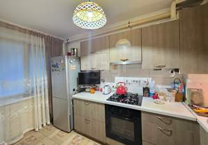 1-к квартира, вторичка, 42м2, 1/4 этаж