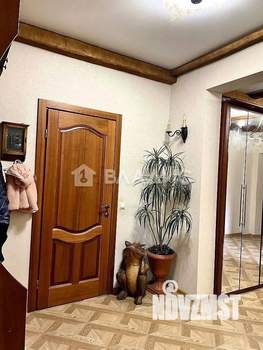 4-к квартира, вторичка, 130м2, 3/3 этаж