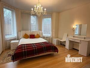 5-к квартира, вторичка, 199м2, 2/2 этаж