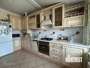 2-к квартира, вторичка, 70м2, 10/10 этаж