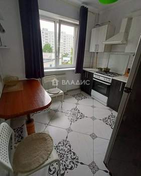2-к квартира, вторичка, 51м2, 3/5 этаж