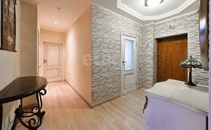 4-к квартира, вторичка, 98м2, 2/4 этаж