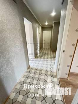 3-к квартира, вторичка, 63м2, 2/4 этаж