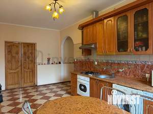 4-к квартира, вторичка, 116м2, 5/5 этаж