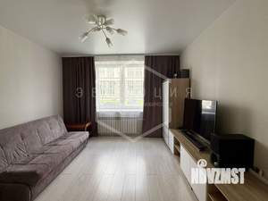 2-к квартира, вторичка, 61м2, 1/10 этаж