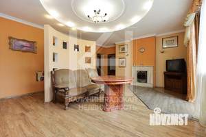4-к квартира, вторичка, 132м2, 4/4 этаж