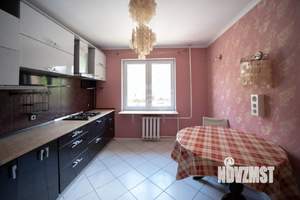 3-к квартира, вторичка, 70м2, 2/10 этаж