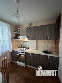 2-к квартира, вторичка, 47м2, 3/5 этаж