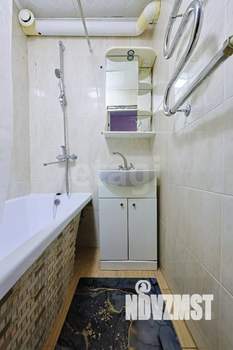 3-к квартира, вторичка, 60м2, 1/9 этаж