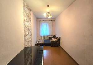 3-к квартира, вторичка, 65м2, 4/4 этаж