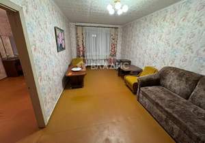 3-к квартира, вторичка, 62м2, 1/5 этаж