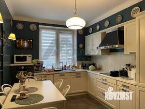 2-к квартира, вторичка, 65м2, 1/8 этаж