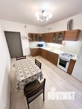 2-к квартира, вторичка, 63м2, 2/9 этаж