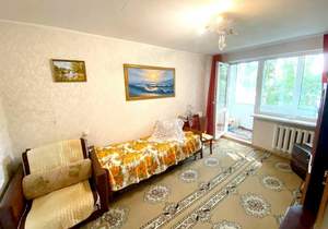 2-к квартира, вторичка, 53м2, 1/10 этаж