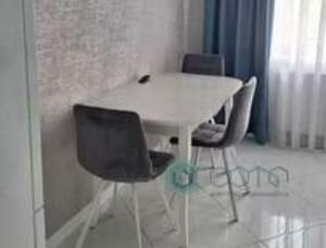 2-к квартира, вторичка, 60м2, 3/8 этаж