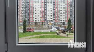 2-к квартира, вторичка, 57м2, 1/10 этаж