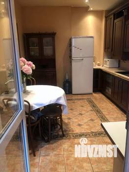 3-к квартира, вторичка, 98м2, -2/5 этаж