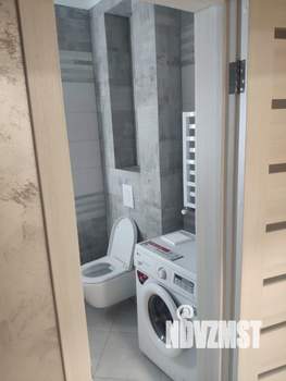 2-к квартира, вторичка, 62м2, 1/9 этаж