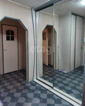 3-к квартира, вторичка, 67м2, 12/13 этаж