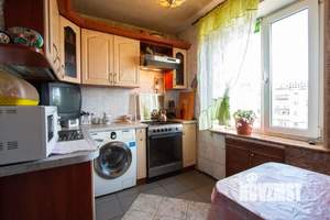 4-к квартира, вторичка, 74м2, 8/9 этаж