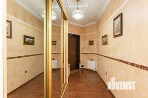 3-к квартира, вторичка, 82м2, 2/9 этаж