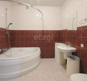 4-к квартира, вторичка, 159м2, 1/5 этаж