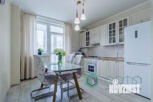 2-к квартира, вторичка, 64м2, 7/9 этаж