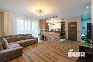 2-к квартира, вторичка, 68м2, 8/8 этаж