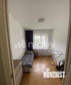 4-к квартира, вторичка, 77м2, 3/10 этаж