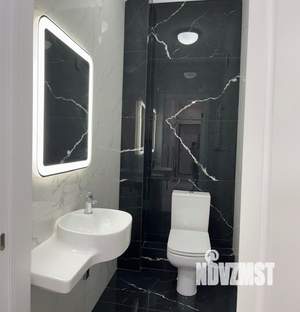 2-к квартира, вторичка, 66м2, 8/14 этаж