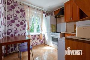 3-к квартира, вторичка, 59м2, 2/5 этаж
