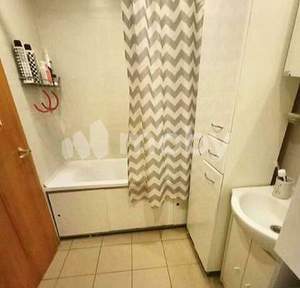 3-к квартира, вторичка, 51м2, 1/5 этаж