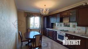 2-к квартира, вторичка, 66м2, 4/5 этаж