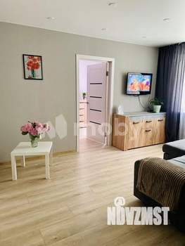 2-к квартира, вторичка, 45м2, 1/5 этаж