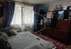 2-к квартира, вторичка, 44м2, 1/4 этаж