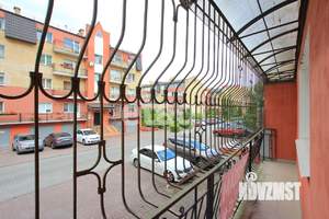 2-к квартира, вторичка, 70м2, 1/4 этаж