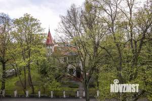 5-к квартира, вторичка, 193м2, 4/4 этаж