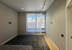 2-к квартира, вторичка, 77м2, 9/10 этаж