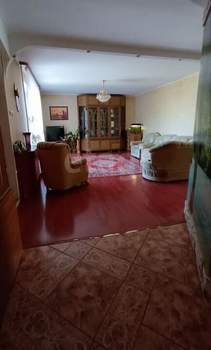 4-к квартира, вторичка, 101м2, 4/1 этаж