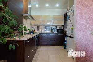 3-к квартира, вторичка, 98м2, 2/4 этаж