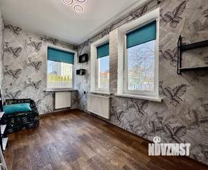 2-к квартира, вторичка, 42м2, 1/3 этаж