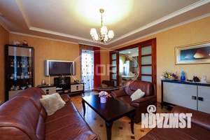 2-к квартира, вторичка, 66м2, 3/6 этаж
