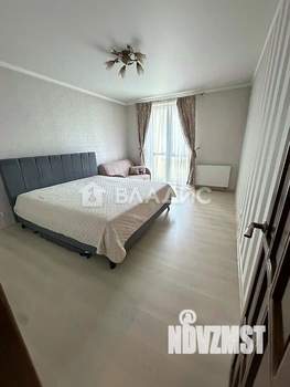 2-к квартира, вторичка, 63м2, 7/8 этаж