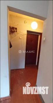 2-к квартира, вторичка, 42м2, 3/3 этаж